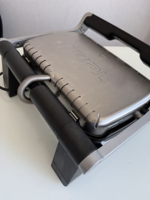 Гриль Tefal OPTIGRILL+ Initial