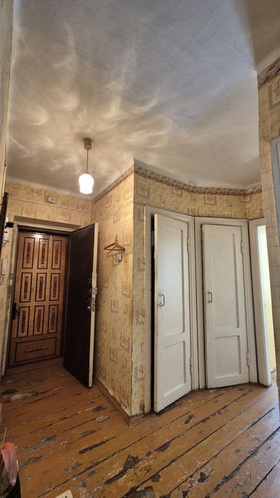 2х комнатная в центре, 47м2, средний этаж