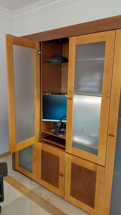 Movel Sala com secretária rebativel