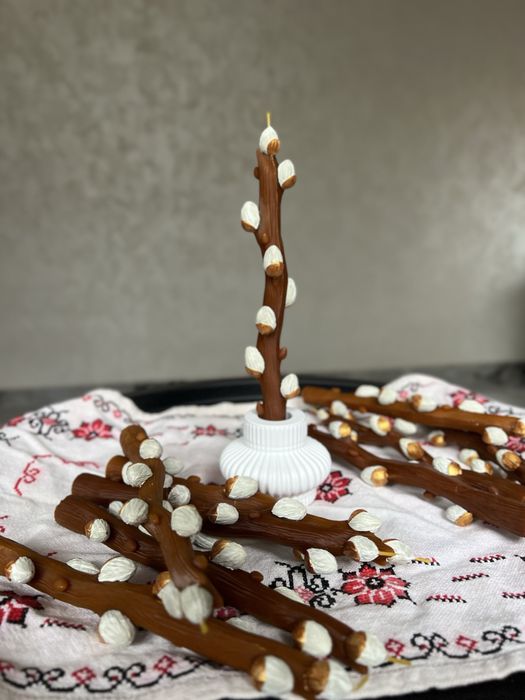 Великодня свічка, свічка верба, верба, бджолиний віск, свічка