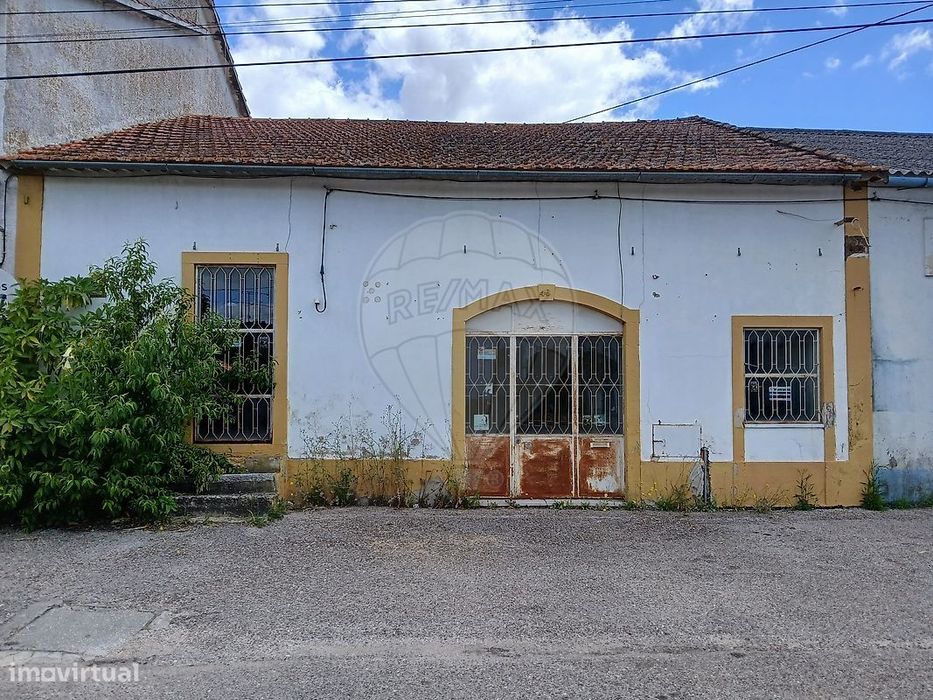 Moradia T2 para venda