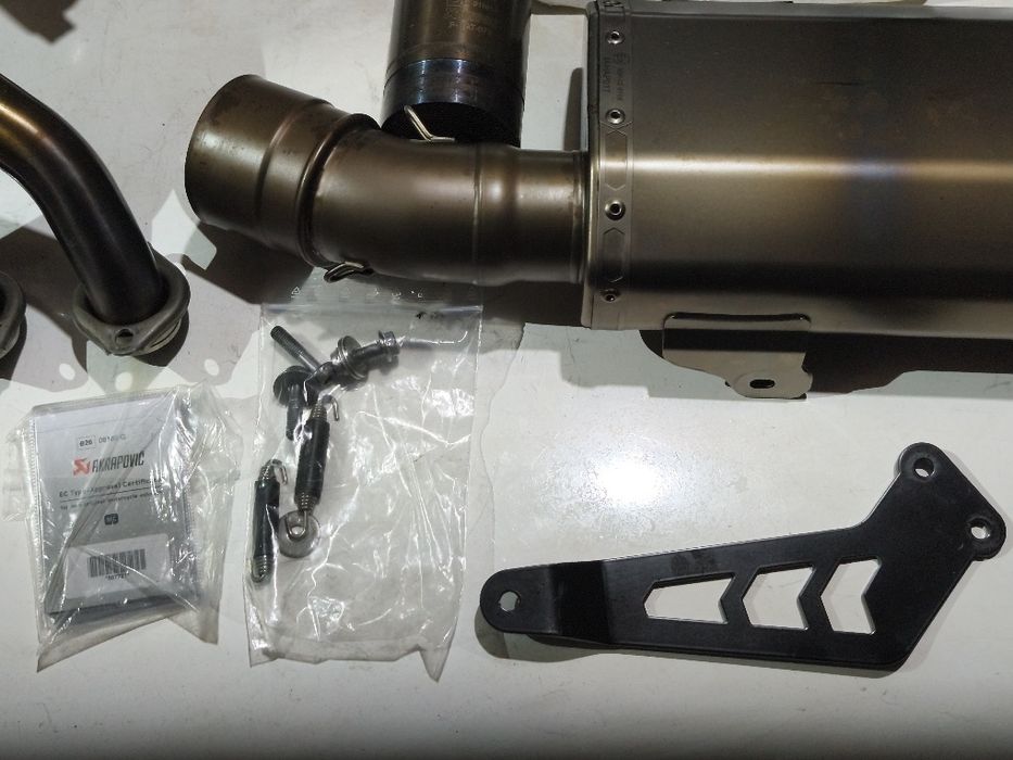 Ackrapovic Yamaha MT-09  3*geração