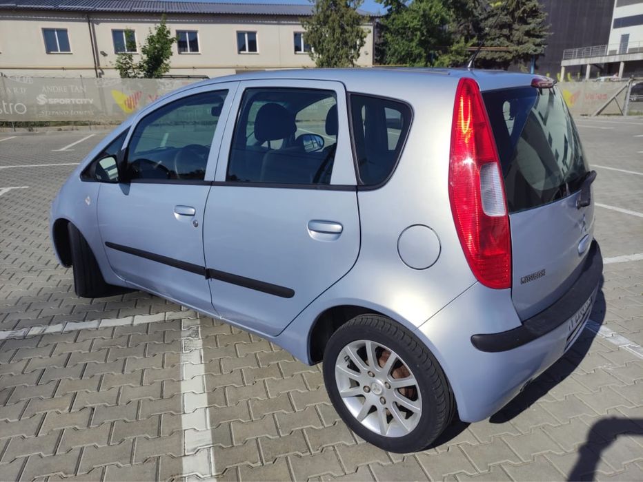 Mitsubishi Colt автомат газ