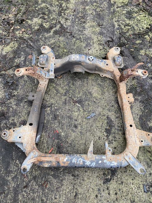 Sanki Wózek Kołyska Belka Przednia Przód Opel Astra G II Zafira A