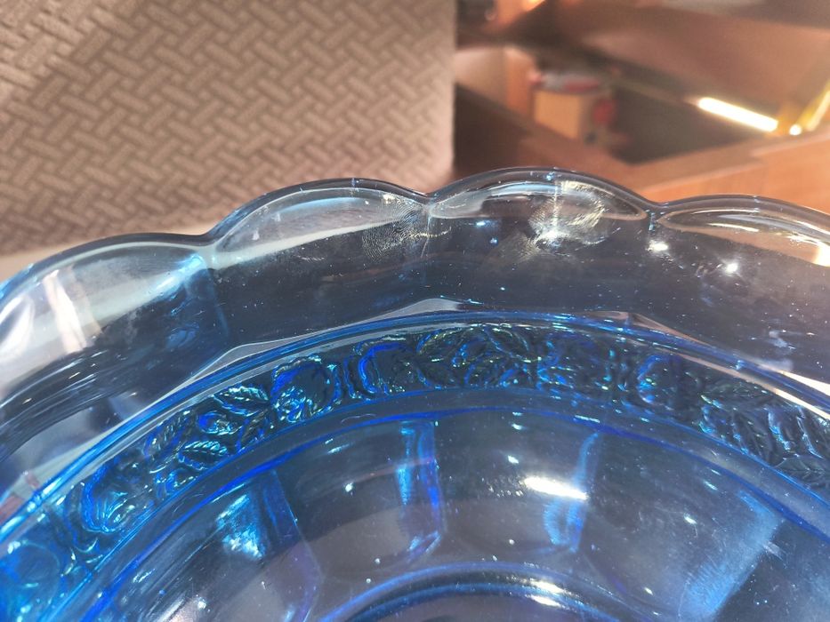 Stara misa art Deco niebieska