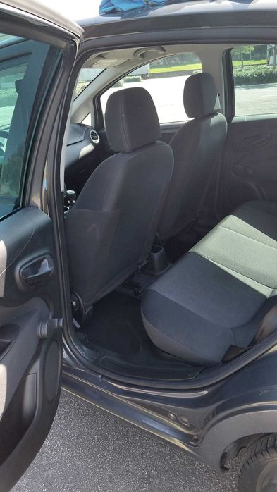 Fiat Punto Young 1.2 GPS+Vidros Esc