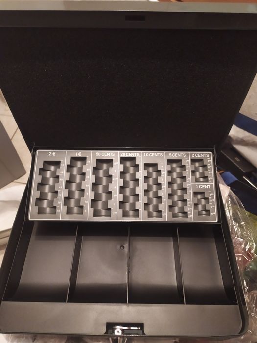 Kasetka na pieniądze NOWA