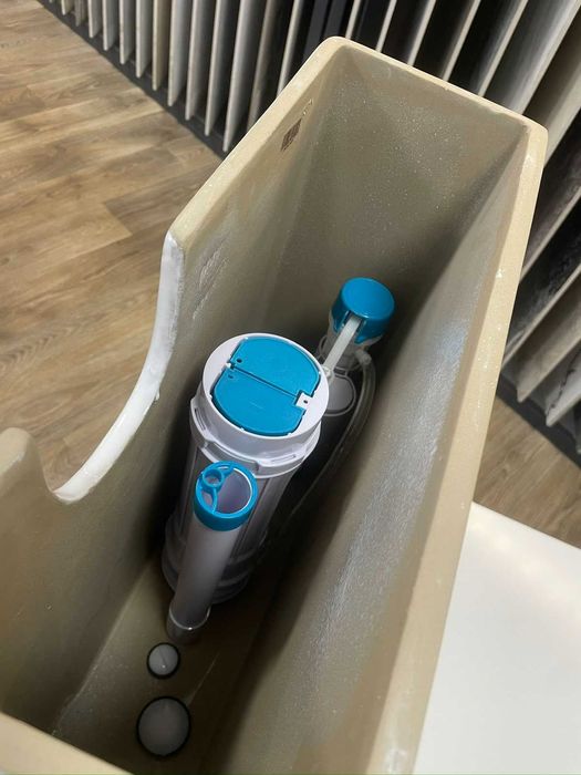 Унітаз підлоговий пристінний, Унітаз-компакт