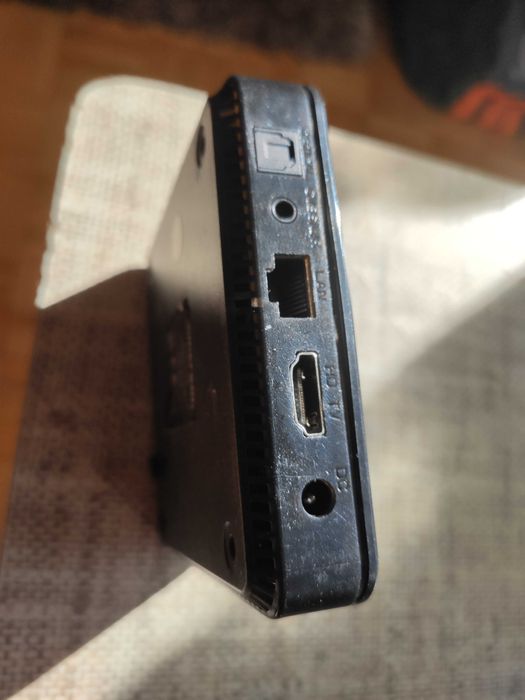 emmerson stv110hd TV box Android