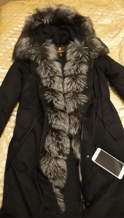 Пуховик(парка)жіночий