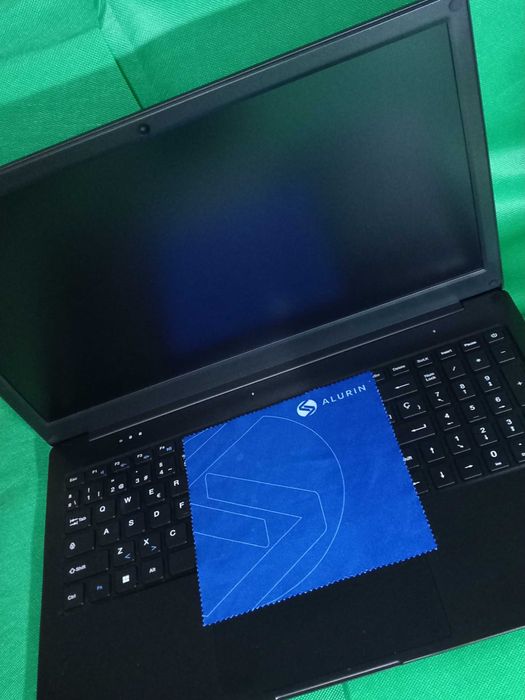 Portátil Alurin Intel Celeron N4020 - 8GB - SSD 256GB - 15,6"