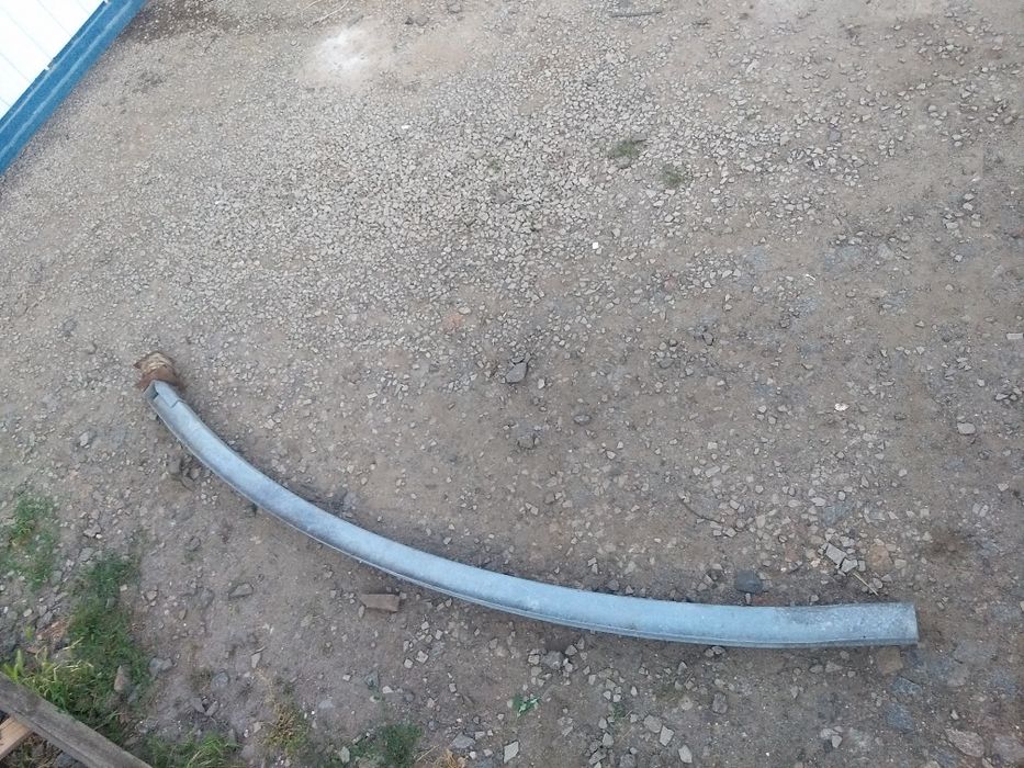 Ангар ферми балки теплиця парник козирёк поднавес