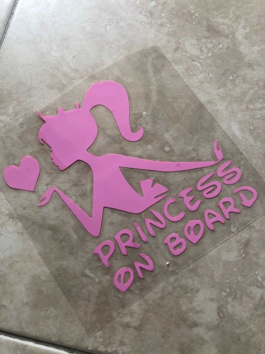 Adesivo Gatto A Bordo 35 Cm: Sticker In PVC Per Auto, Moto, Casco E Laptop - Resistente E Facile Da Applicare