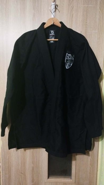 Czarna katana, Gi marki Booster, bjj