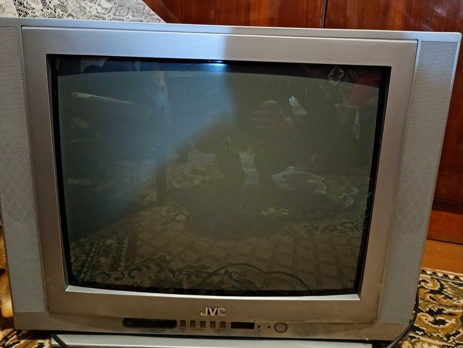 Телевізор jvc бу