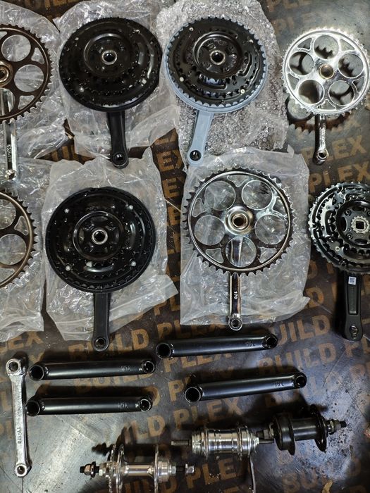 Шатун на велосипед нові не комплект