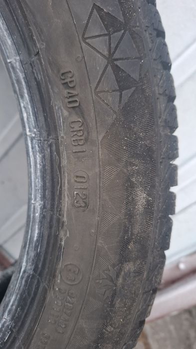 Продаю б/в Continental ContiVikingContact 7 225/50 R17 98T