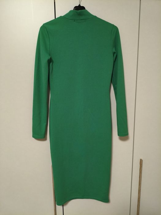 Гарна сукня в рубчик