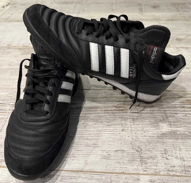 Сороконожки Adidas Mundial Team US 11.5
