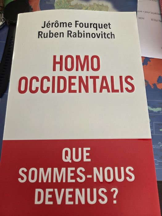 Livro em frances sobre a tendencia atual