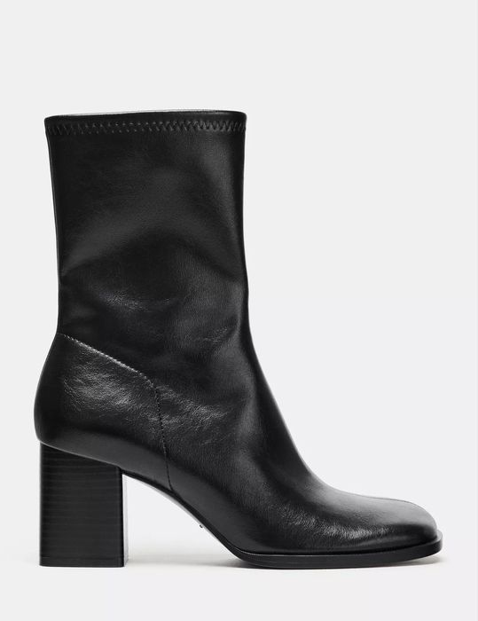Сапоги  Zara. Розмір 42 (27 см.)