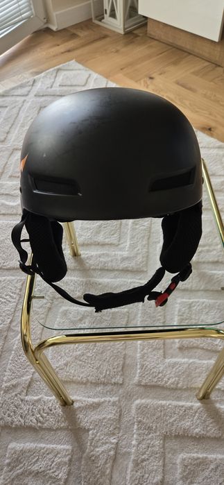 Kask z wypinanymi nausznikami rozmiar L 58-62 cm