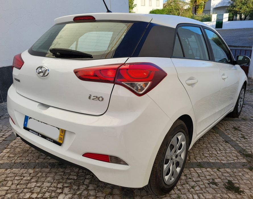 Hyundai i20 II 1.1 CRDi 75cv Van IVA dedutível