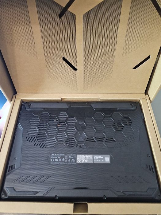 Ігровий ноутбук Asus TUF A15 / RTX 3050 / Ryzen 5 /RAM 16GB / SSD