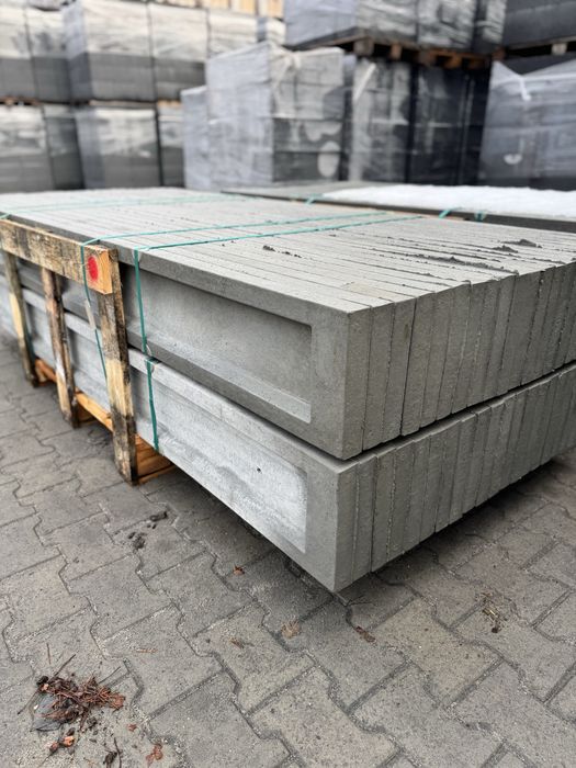MOCNA wibroprasowana podmurówka do ogrodzeń panelowych 250x25x5