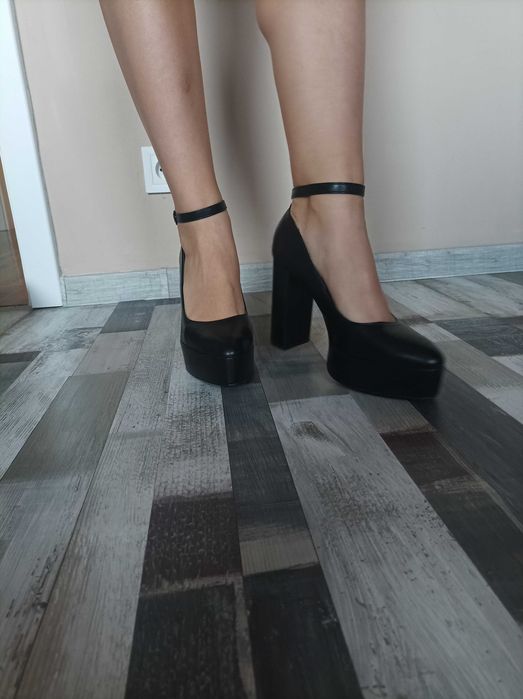 Buty na korku młodzieżowy