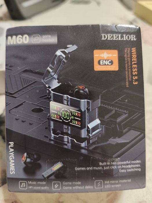 Fones de ouvido novos