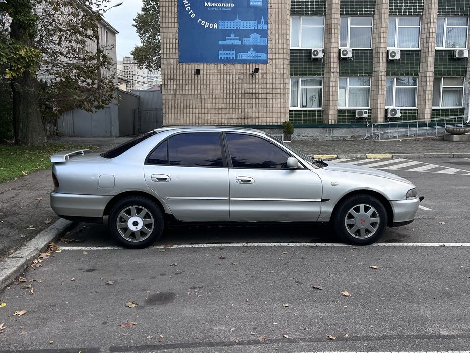 Mitsubishi galant 7