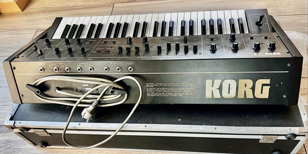 Analogowy syntezator Korg Delta