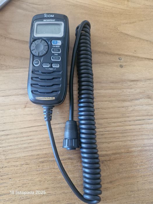 Radiostacja morska ICOM COMMANDMICIII (HM-162)