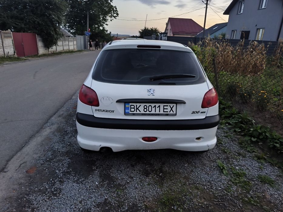 Peugeot 206 2006 рік 1.4 дизель