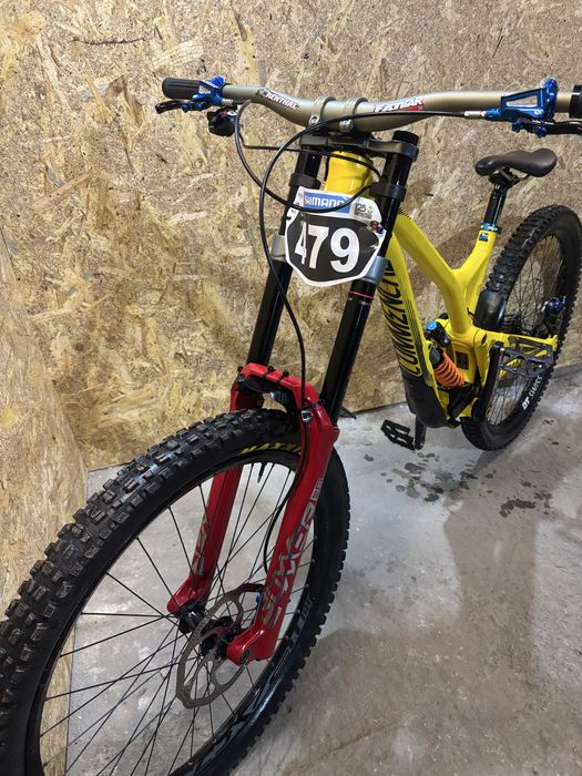 Commencal v4 supreme 2017