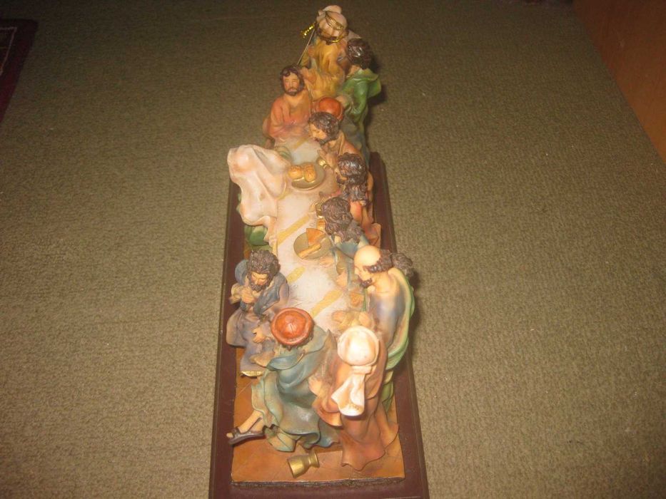 Lindíssima Peça "A Última Ceia" em Marfinite/Nova!