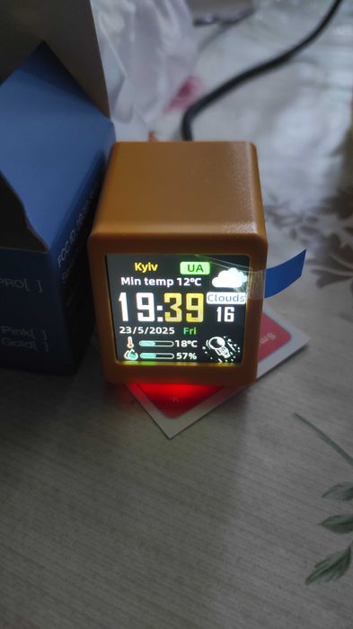 Розумна Wi-Fi метеостанція з кольоровим TFT-дисплеєм