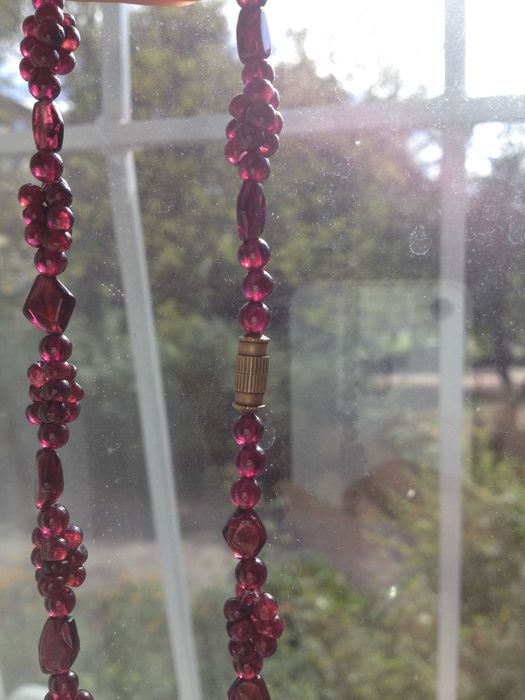 Вінтажне Антикварне Намисто з натурального каменю Гранат альмандін.