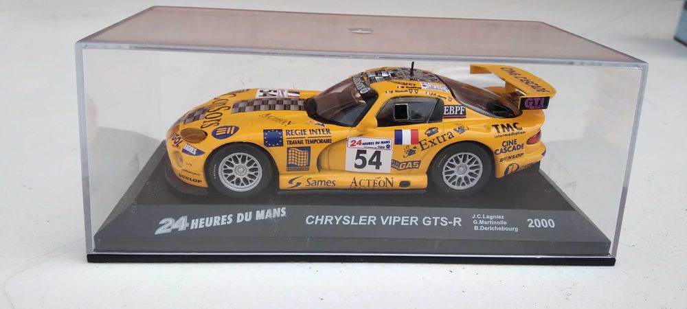 Miniaturas 24h du Mans : 5 modelos . Renault 4L : 3 modelos