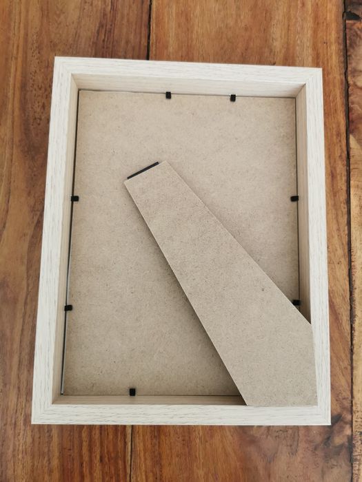 Selling a 27x21 frame64861336103299123