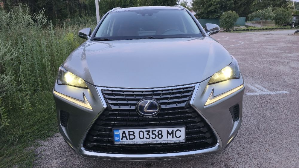 LEXUS NX 300h 2019р
