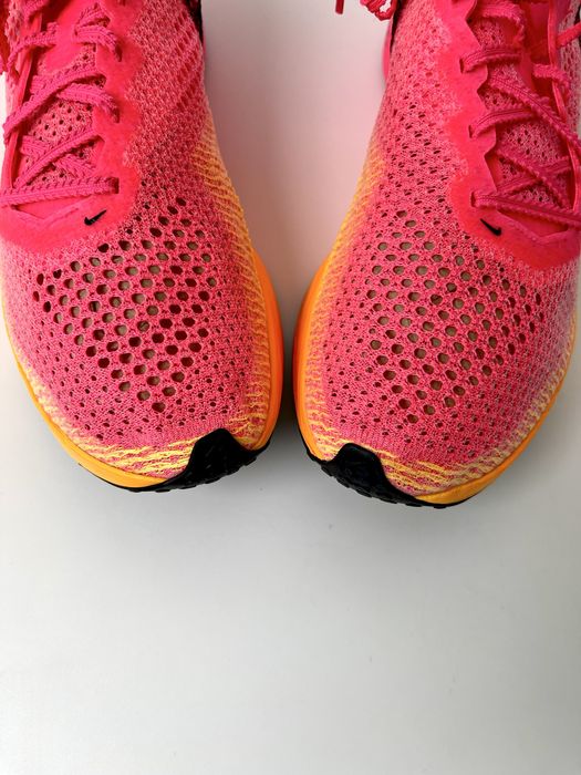 Оригинал Nike ZoomX Vaporfly Next 3 Hyper Pink Laser (DV4129 600)