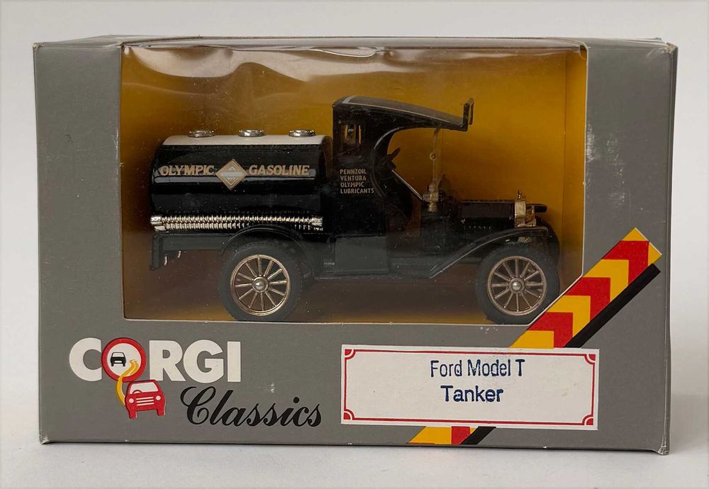Corgi Classics_FORD Model T Tanker. Ref. C864/2. Escala 1:43. Completo e como novo.