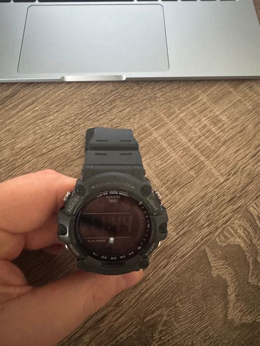 Годинник Casio AE-1500WH-8BVEF бу в робочому стані оригінал 100%