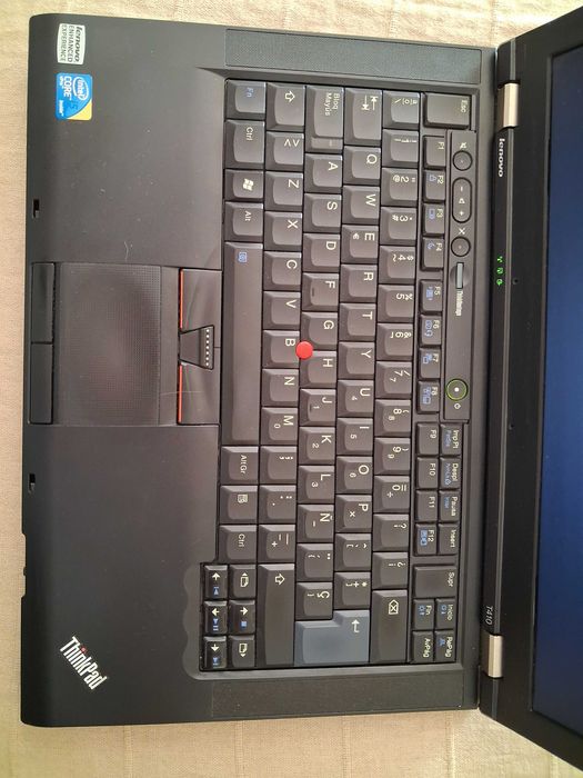 LENOVO Thinkpad T410 com Windows 11