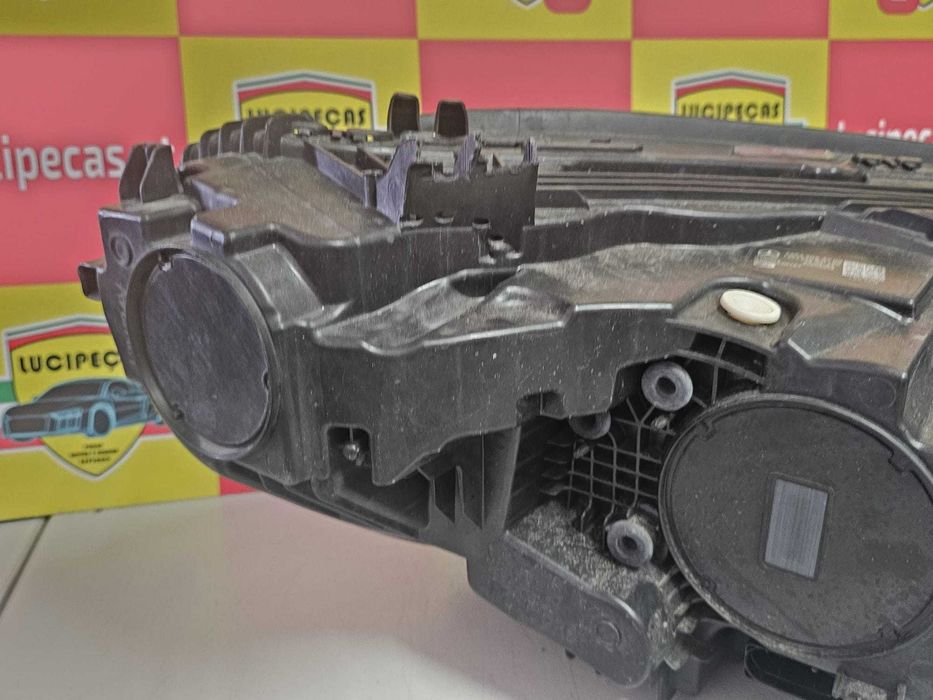 Otica Esquerda Mercedes-Benz GLC (X254) | 139704