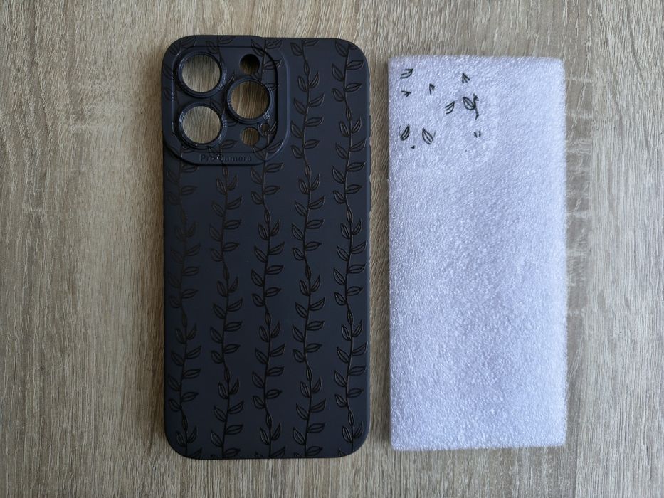 Silikonowe etui roślinny motyw do iPhone 15 Pro Max