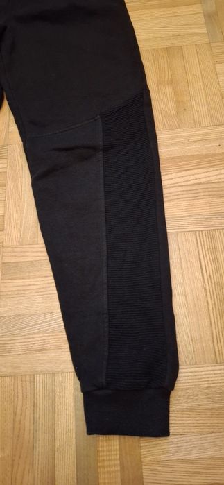 Spodnie dresowe czarne 146 Pepperts