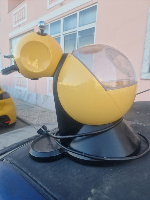 Maquina de cafe dulce gusto